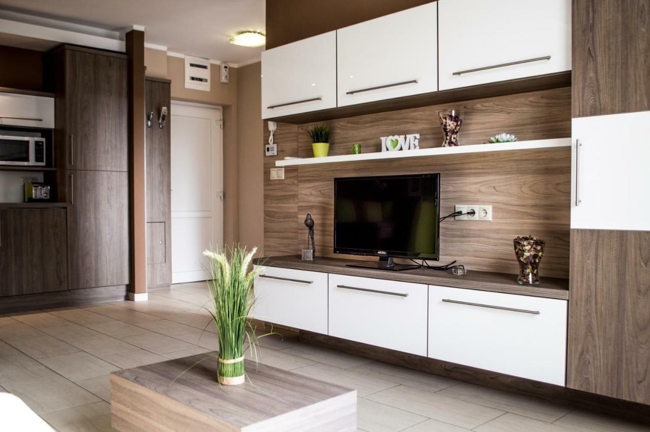Апартаменты Platina Apartman Шарвар Экстерьер фото